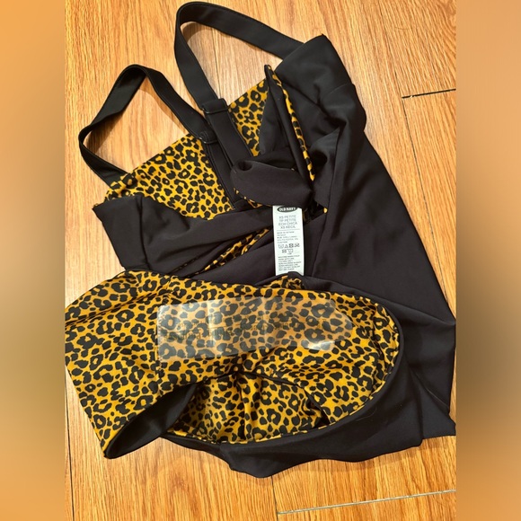 Old Navy black/leopard Reversible One-Piece Swimsuit - Picture 3 of 5